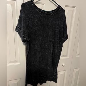 Dark denim oversized tee